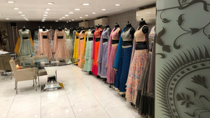 Reasons Why You Should Buy Your Lehenga From Chandni Chowk