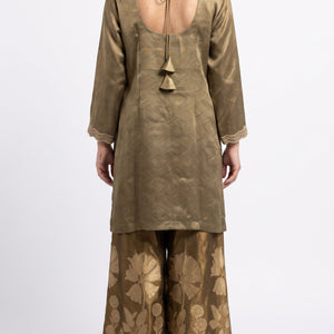 Chiku Tissue Indo Western with Cutdana and Sequins Embroidery 1