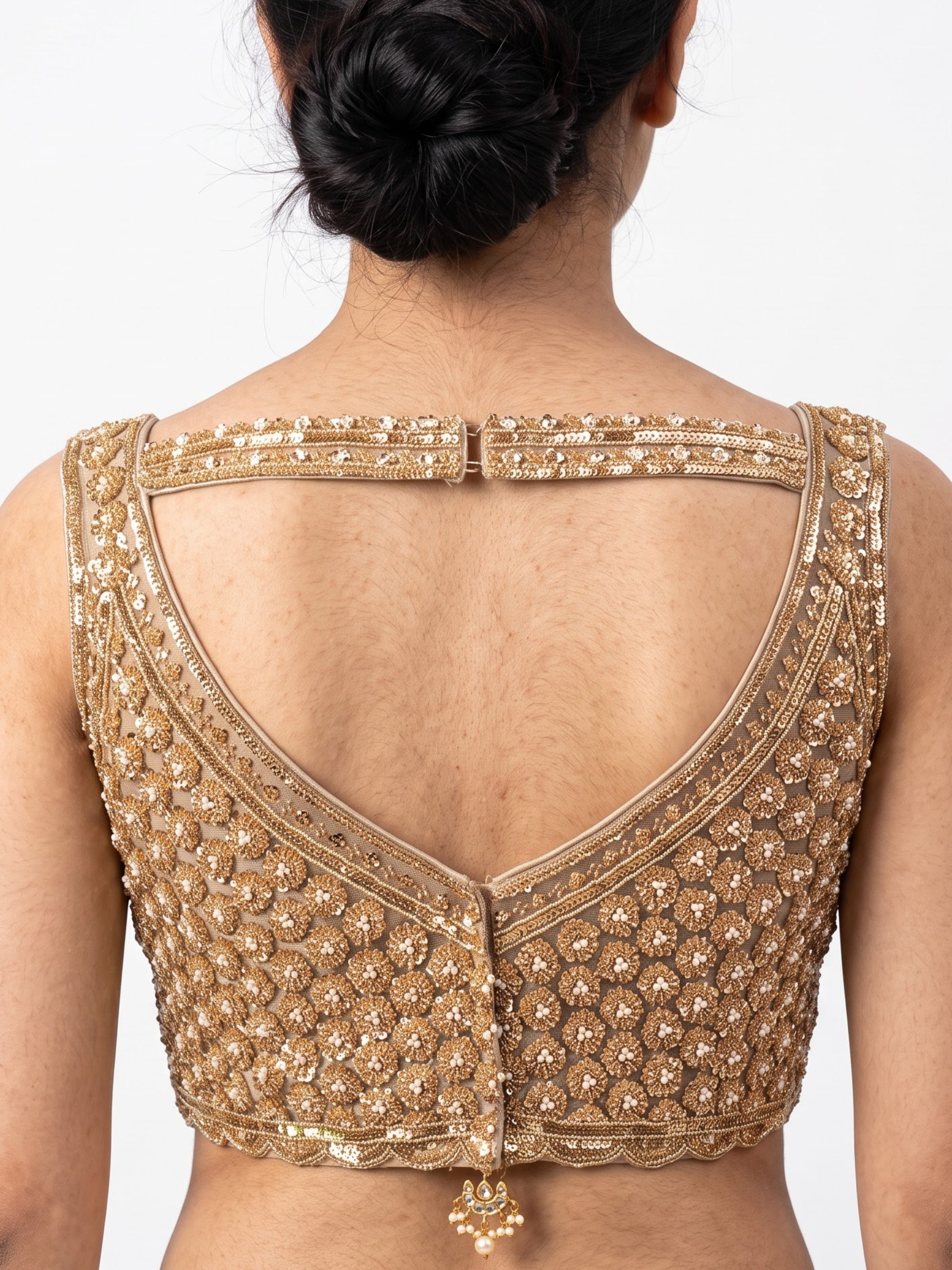 Net Saree Embellished With Cutdana, Sequins & Pearl Work