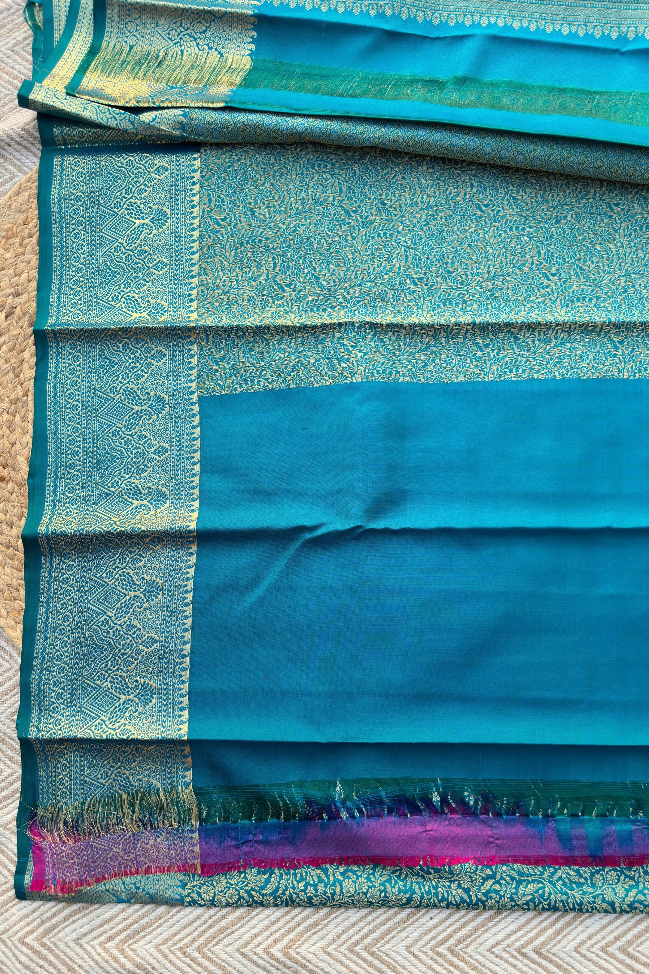 Green Banarasi Kanjivaram Unstitched Saree Embellished With Zari Work