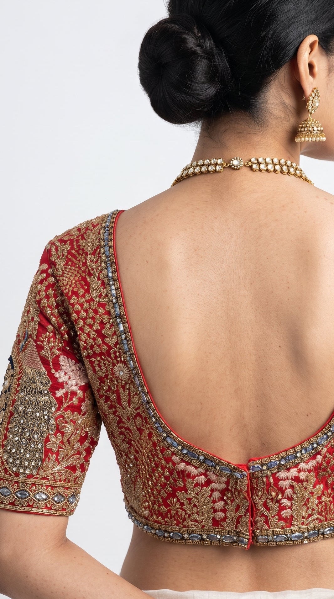Ivory Banarasi Saree Embellished With Zari, Stone, Sequins & Mirror Work