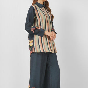 Linen Indo Western with Printed Embroidery 8
