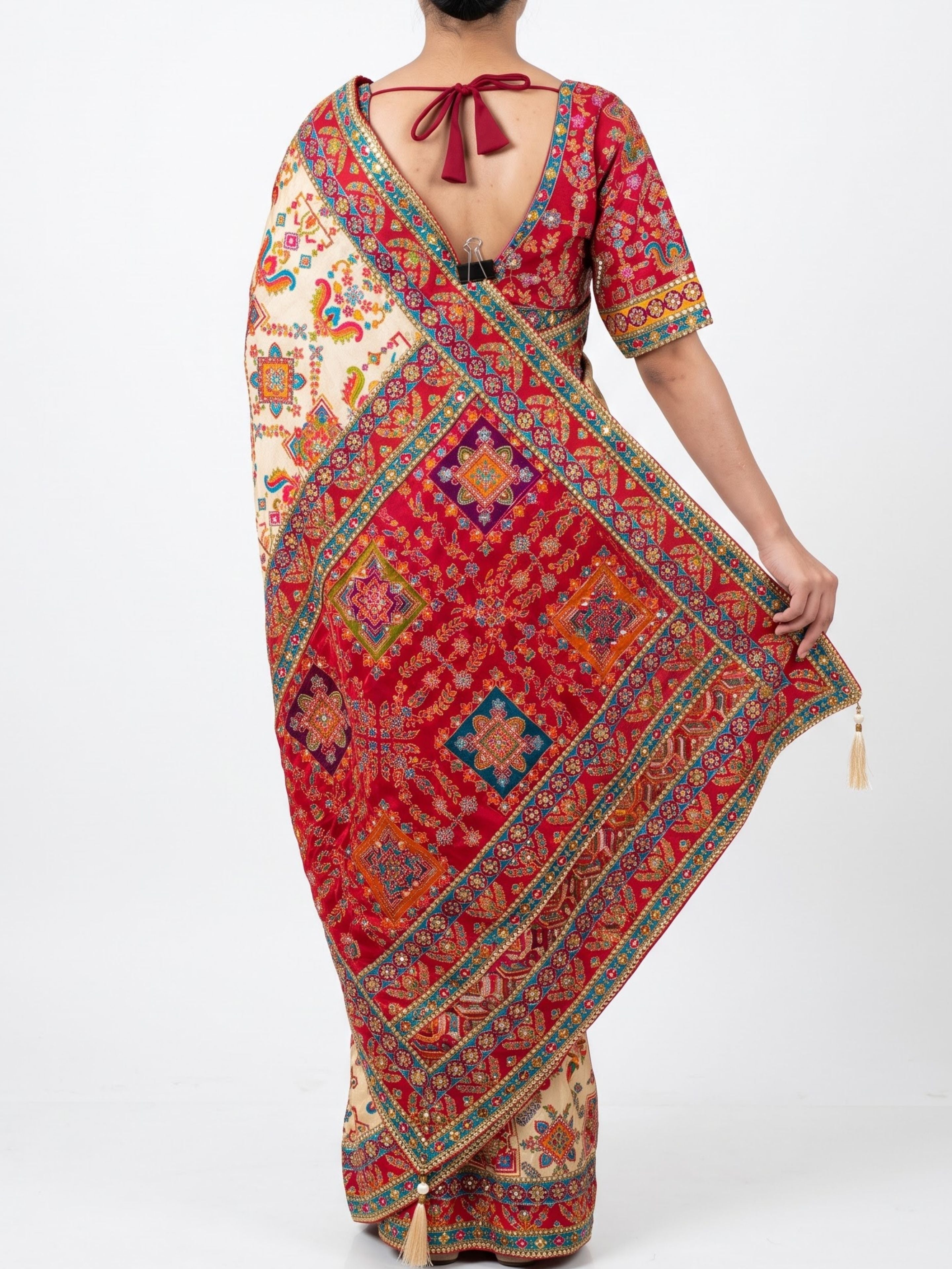 Cream Digital Printed Silk Ready Made Saree Embellished With Sequins & Zari Work
