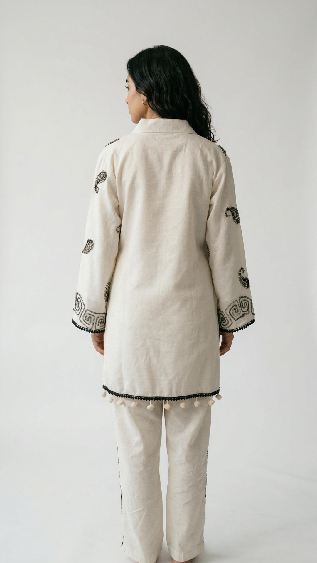 White Handloom Cotton Coord Set with Thread Detailing