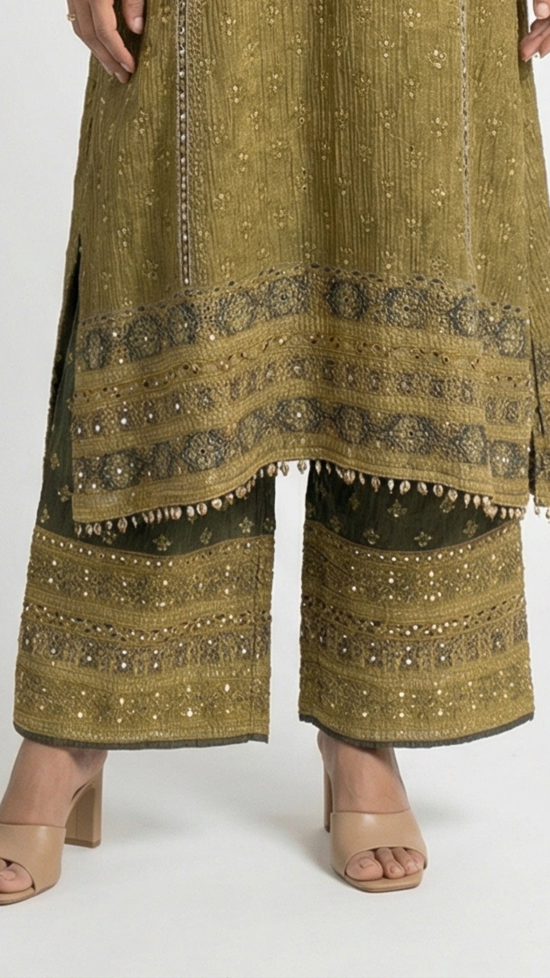 Olive Gold Wrinkle Tissue Set with Digital Print & Mirror Detailing