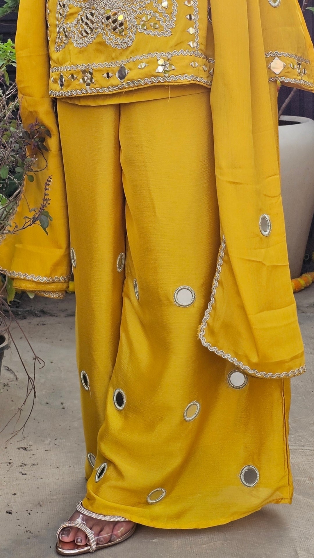 Chinon Indo-Western Embellished with Zari & Mirror Work