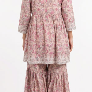 Pink Digital Printed Cotton Suit With Thread & Patti Work