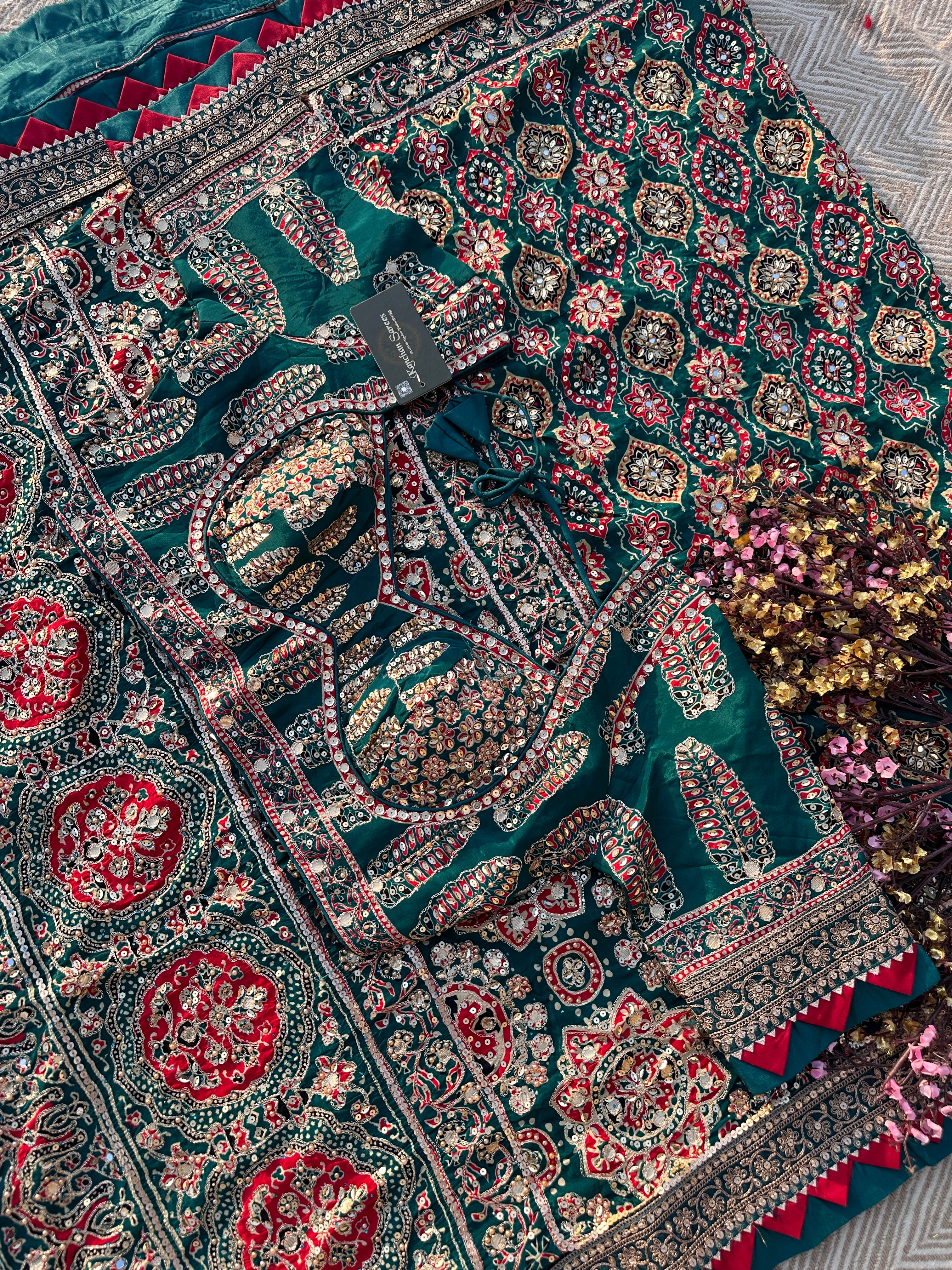 Peacock G Crepe Saree with Blouse with Printed, Sequins, Pearl and Zari Embroidery 13