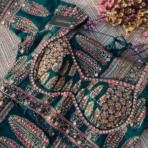 Peacock G Crepe Saree with Blouse with Printed, Sequins, Pearl and Zari Embroidery 4