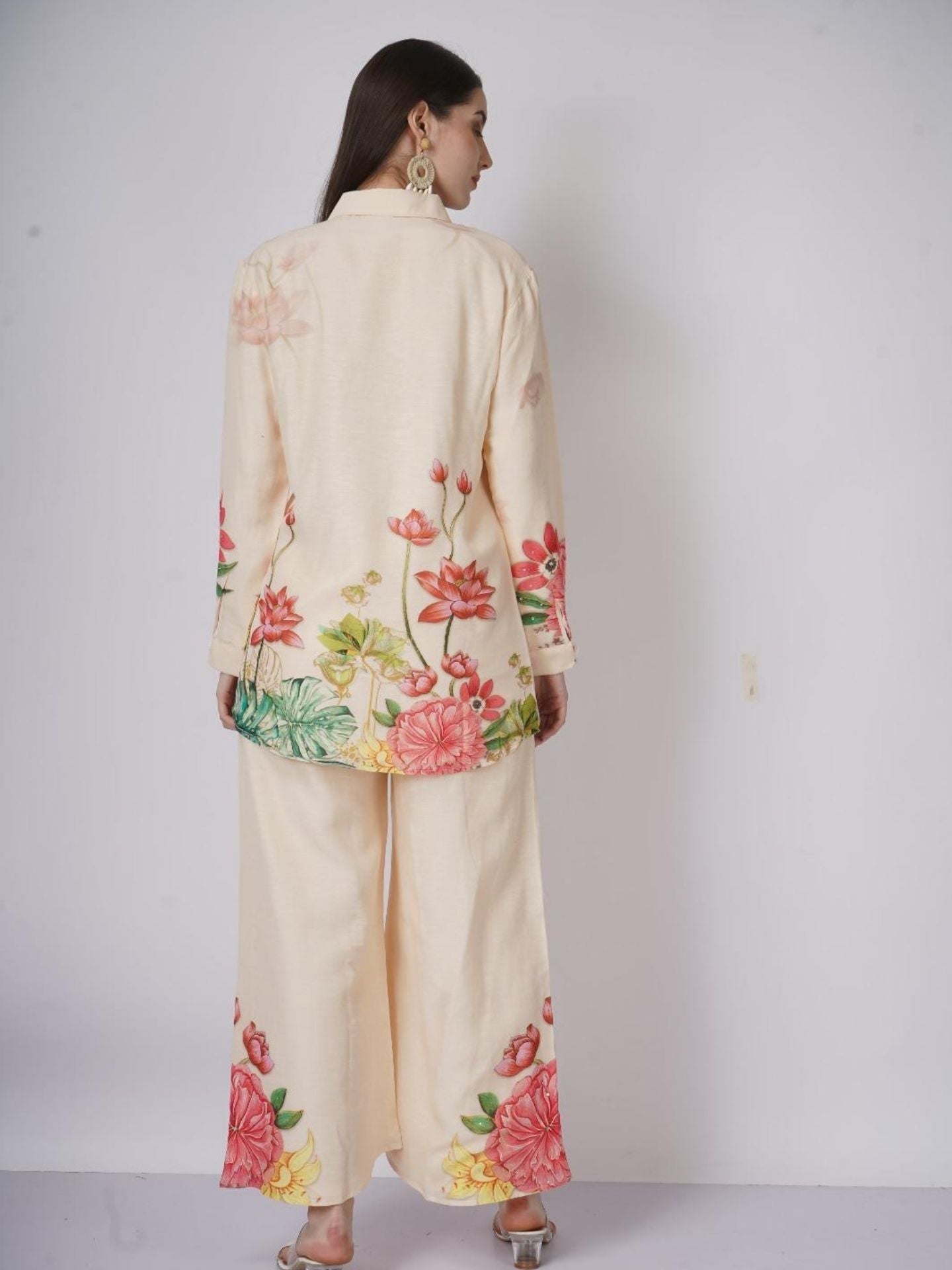 Cream Linen Indo Western with Sequins and Printed Embroidery 8