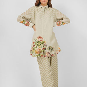 Linen Indo Western with Sequins and Printed Embroidery 1