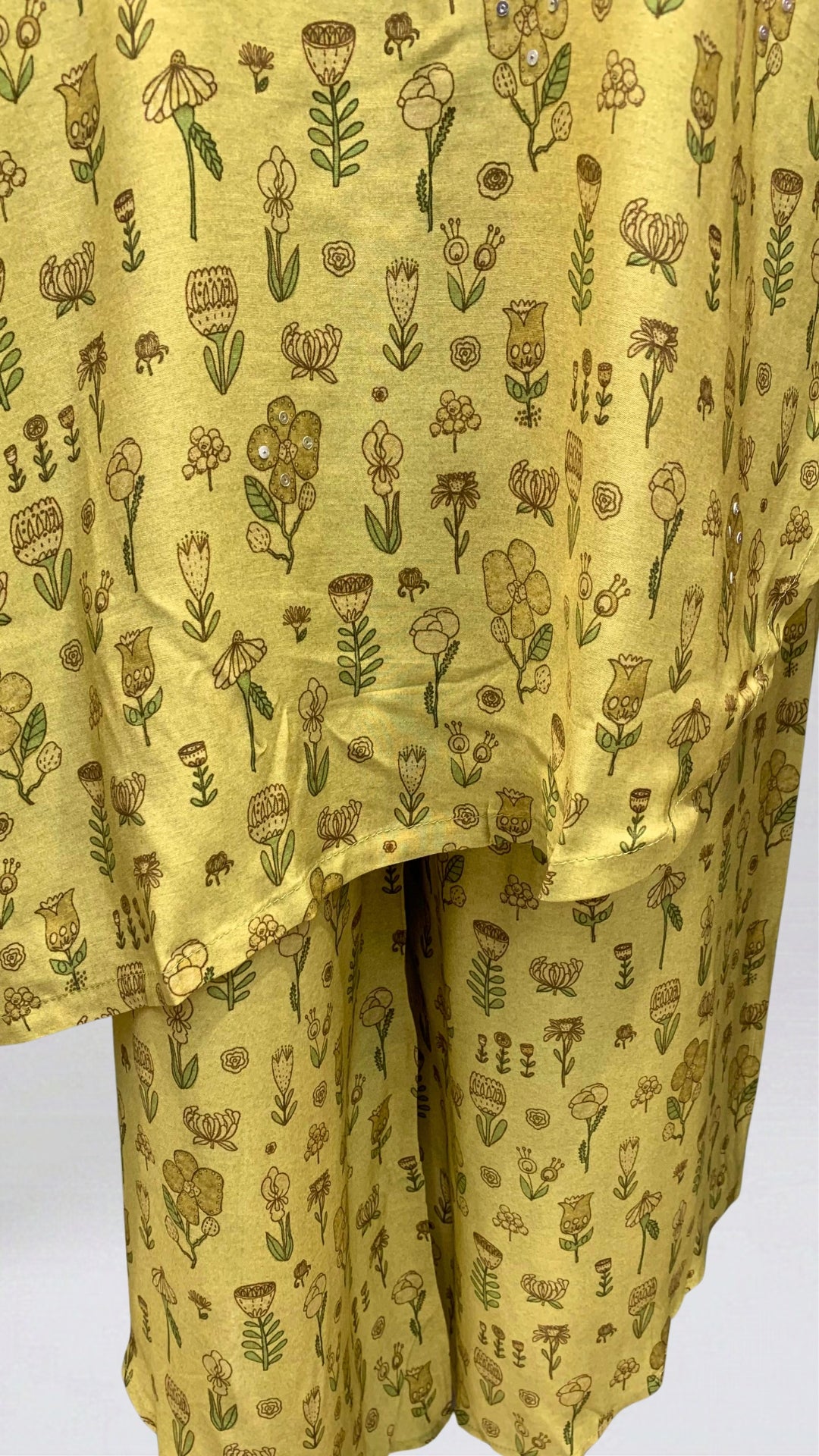 Lemon Yellow Muslin Coord Set with Sequins, Mirror, Bead & Digital Print Detailing