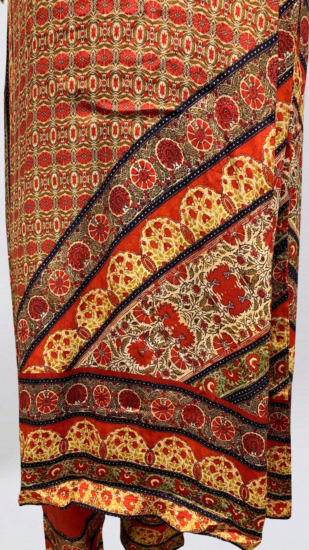 Red  Muslin Coord Set with Sequins Detailing