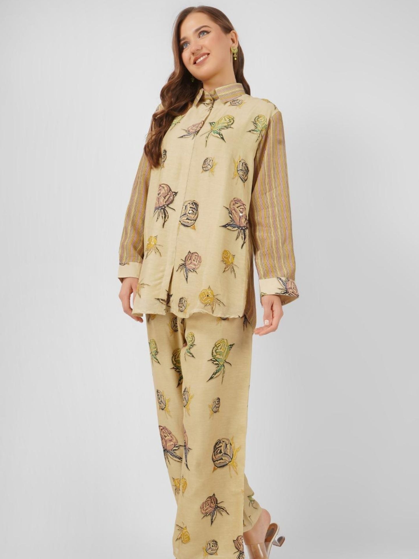 Beige Linen Indo Western with Mirror and Printed Embroidery 4