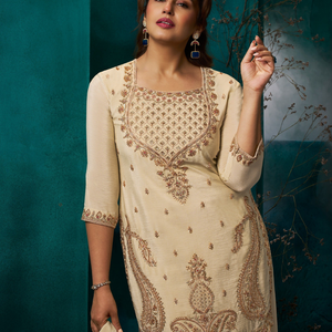 Chiku Chinon Suit Embellished With Cutdana & Sequins Work