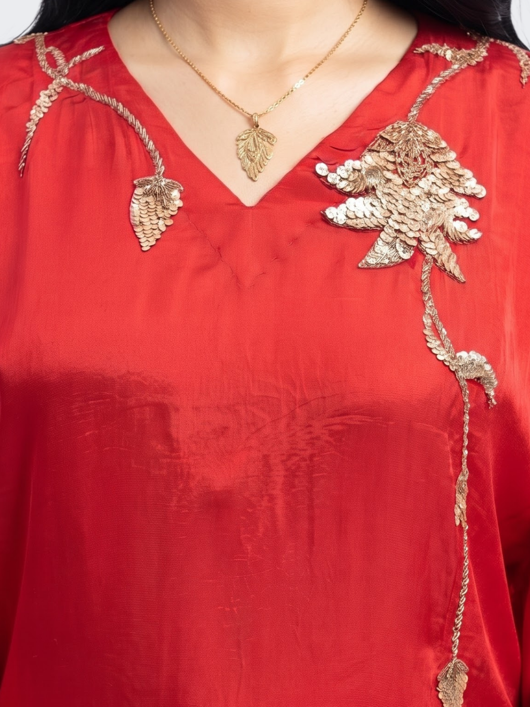 Rani Crepe Indo Western with Cutdana, Sequins and Pearl Embroidery 3