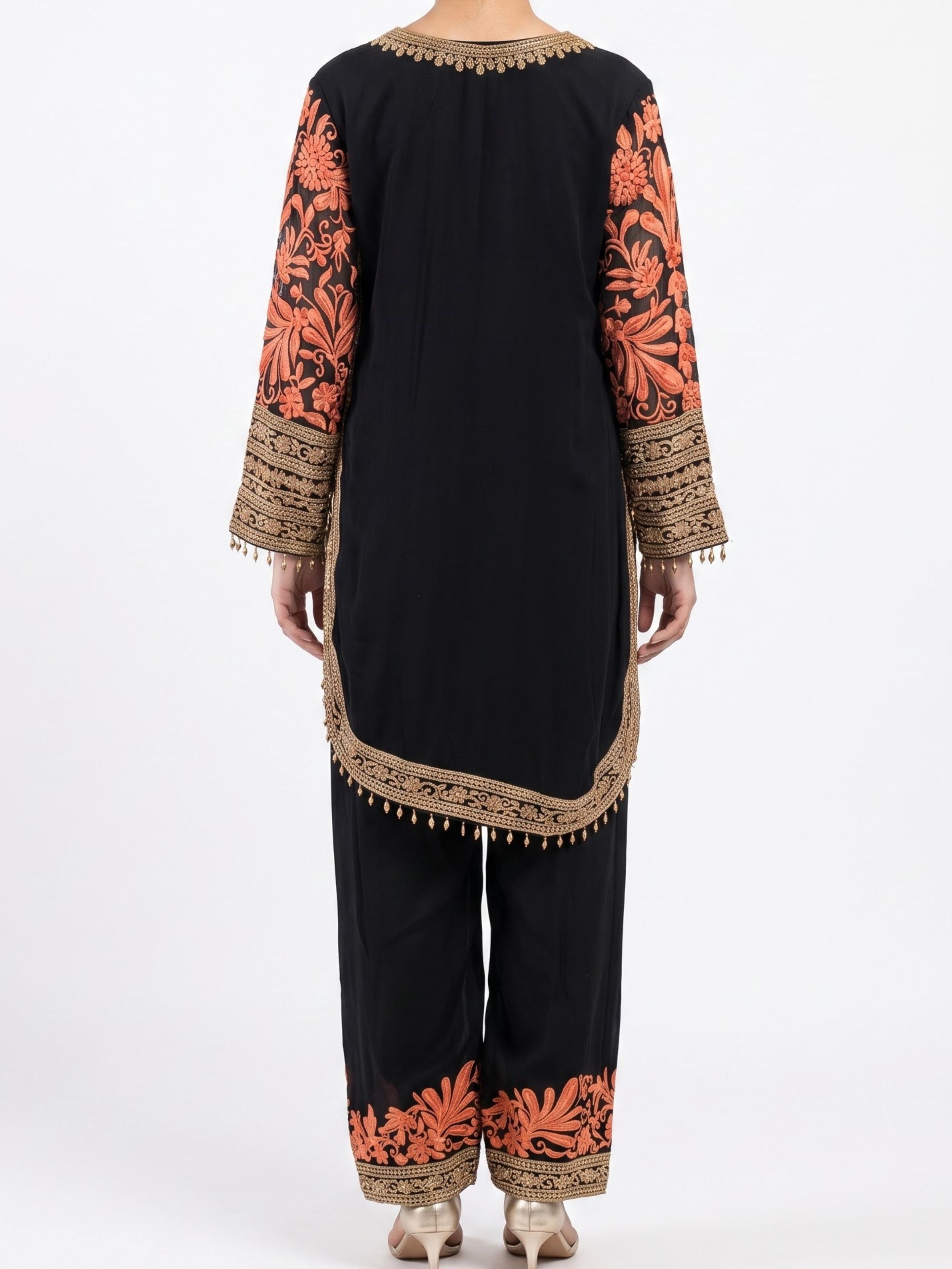 Black Georgette Indo Western with Cutdana and Thread Embroidery 2