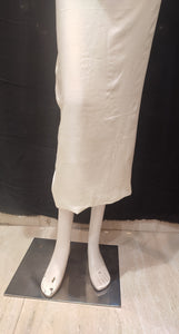 Off White Muslin Semi-Stitch Without Sleeves Suit With Lacework  