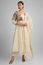 Load image into Gallery viewer, Cotton Long Suit with Cutdana and Thread Work
