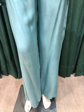Load image into Gallery viewer, Sky Green Muslin Silk Co ord Set With Multi Pearl
