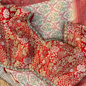 Ivory Banarasi Saree Embellished With Zari, Stone, Sequins & Mirror Work
