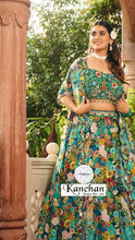Load image into Gallery viewer, Green Chinon Lehenga With Mirror And Zarkan
