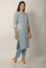 Load image into Gallery viewer, Stylish Floral Cotton Suit with Dupatta
