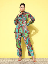 Load image into Gallery viewer, Green Pure Muslin Co Ord Set Printed
