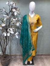 Load image into Gallery viewer, Silk unstitched suit with Dabka embroidery
