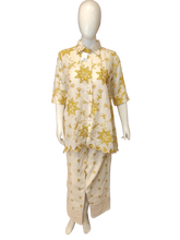 Load image into Gallery viewer, Cotton Co-ord Set With Thread Embroidery

