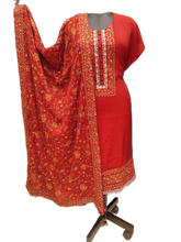 Load image into Gallery viewer, Silk Unstitched Suit with Chinon Dupatta
