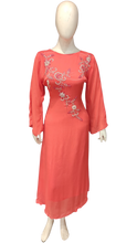 Load image into Gallery viewer, Chinon Kurti With Beads And Jarkon
